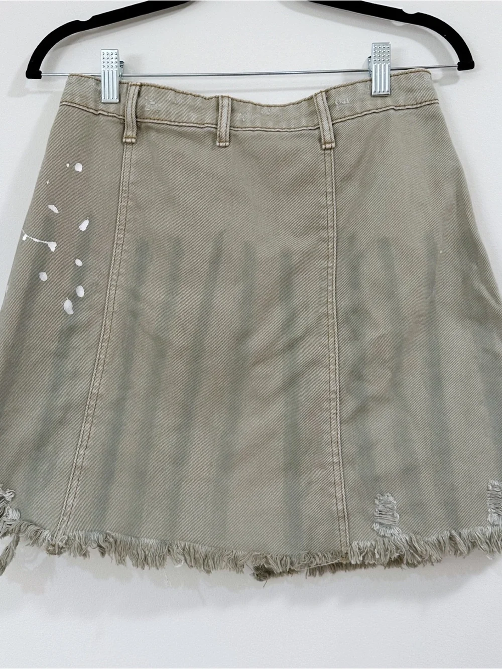 NWT Easel Los Angeles Distressed Denim Skirt Khaki Size Medium